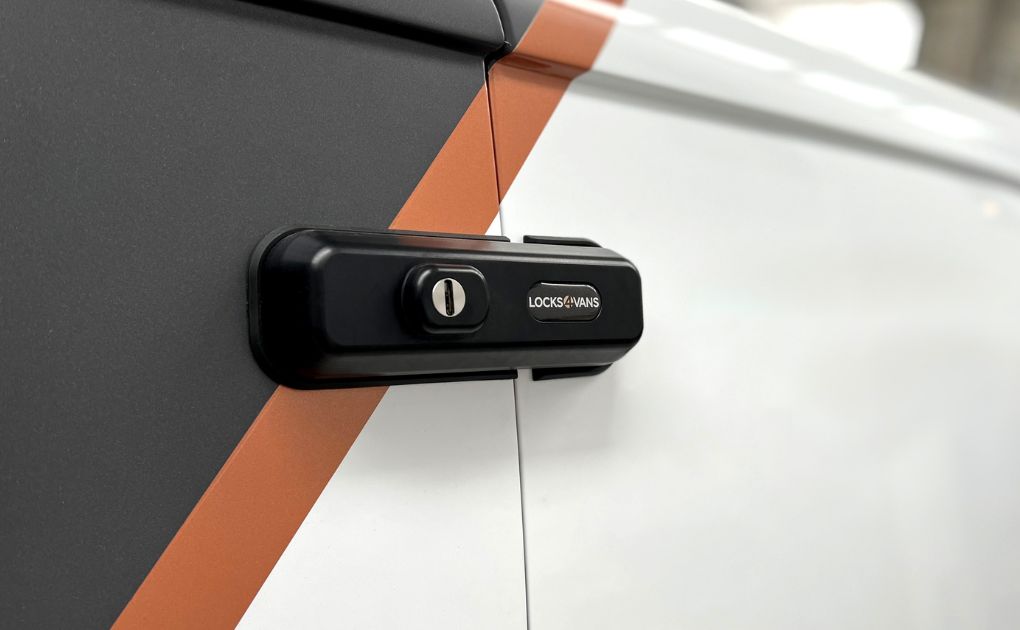 L4V Statement Lock Best for Vans