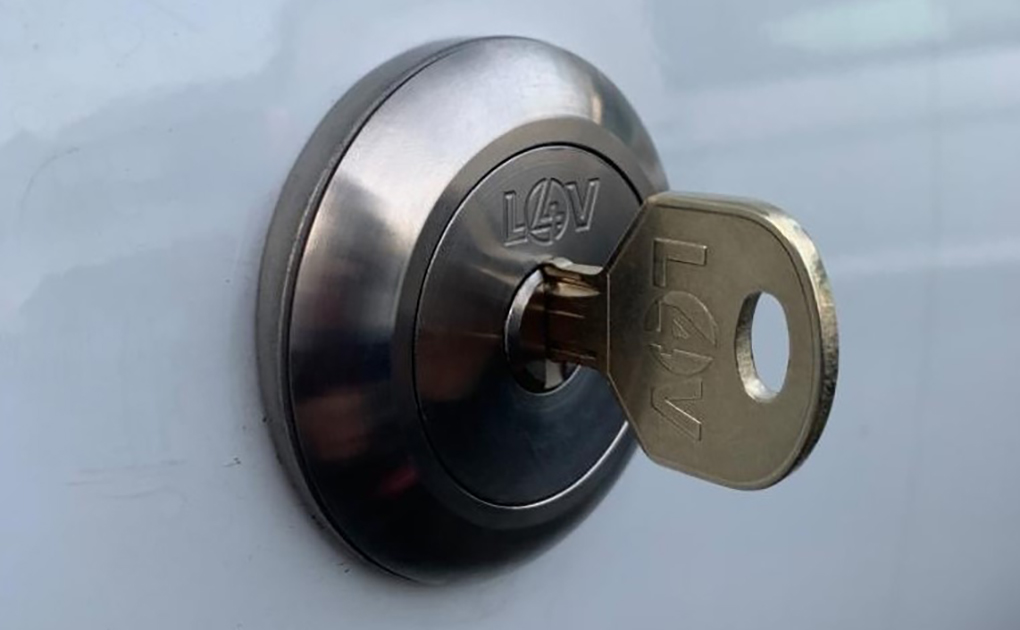 L4V Replacement Lock for Ford with Key