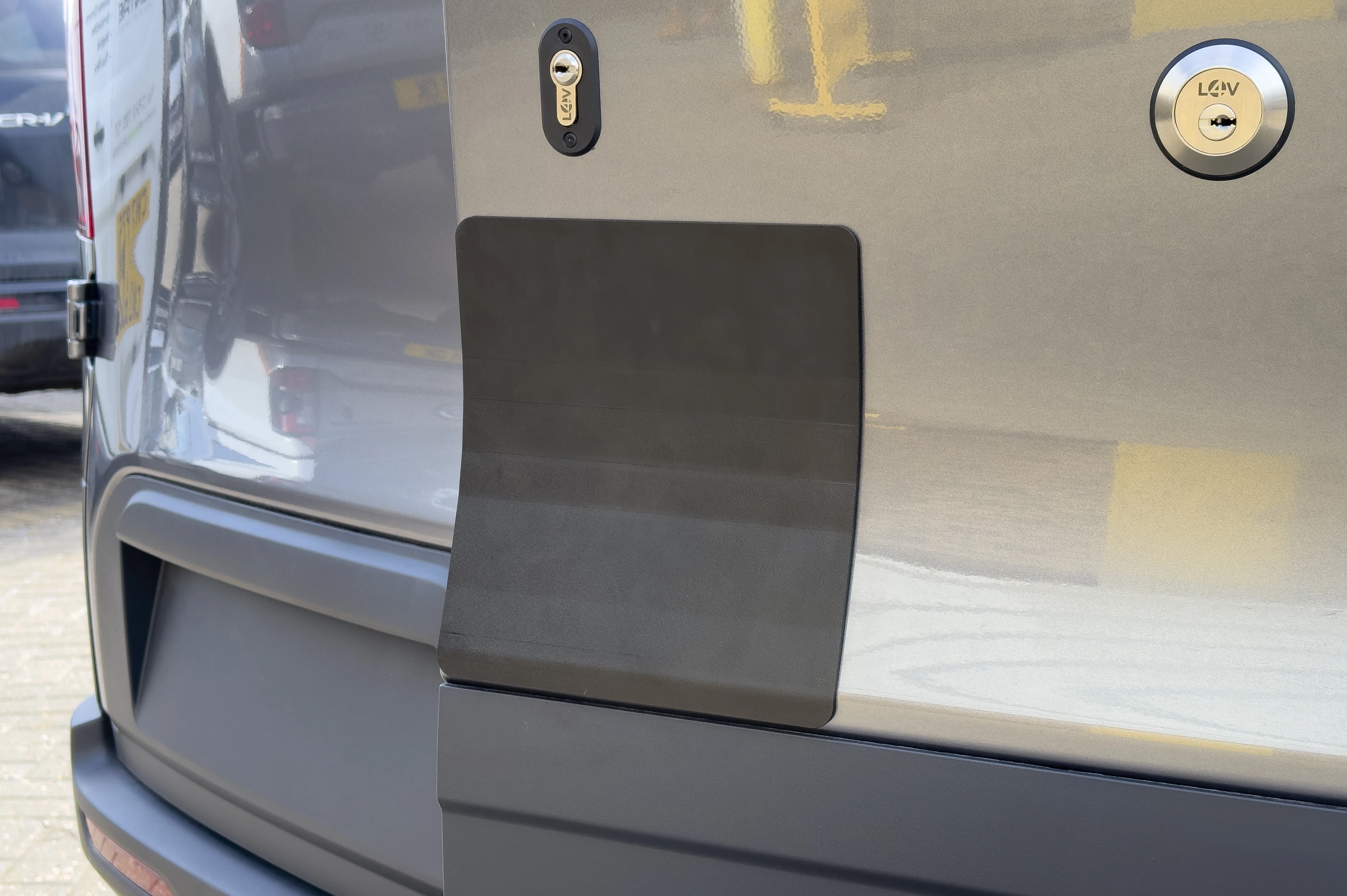 Maxus eDeliver 3 External Plate