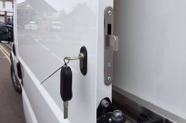 Citroen Relay 2006 Hook Lock