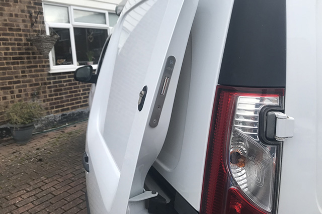 Renault Kangoo 2009 Deadlock