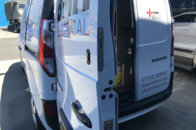 Renault Kangoo 2009 Hook Lock