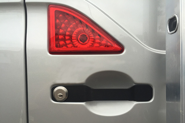Vauxhall Movano 2010 L4V Slamhandle